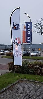 Nieuwe Beachflags mobi-care Stadskanaal - Spandoekstore.com reclameuitingen