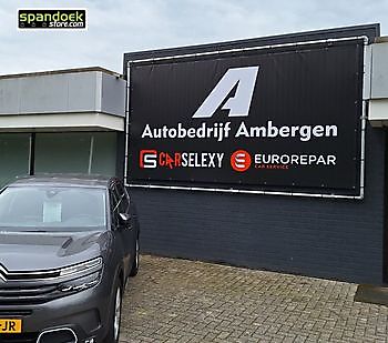 Nieuwe spandoek geplaatst autoberijf Ambergen  Stadskanaal - Spandoekstore.com reclameuitingen